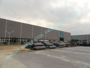 China 75 X 95 Multispan Prefab ASTM Industrial Steel Buildings , Fireproof Painting Storage House supplier