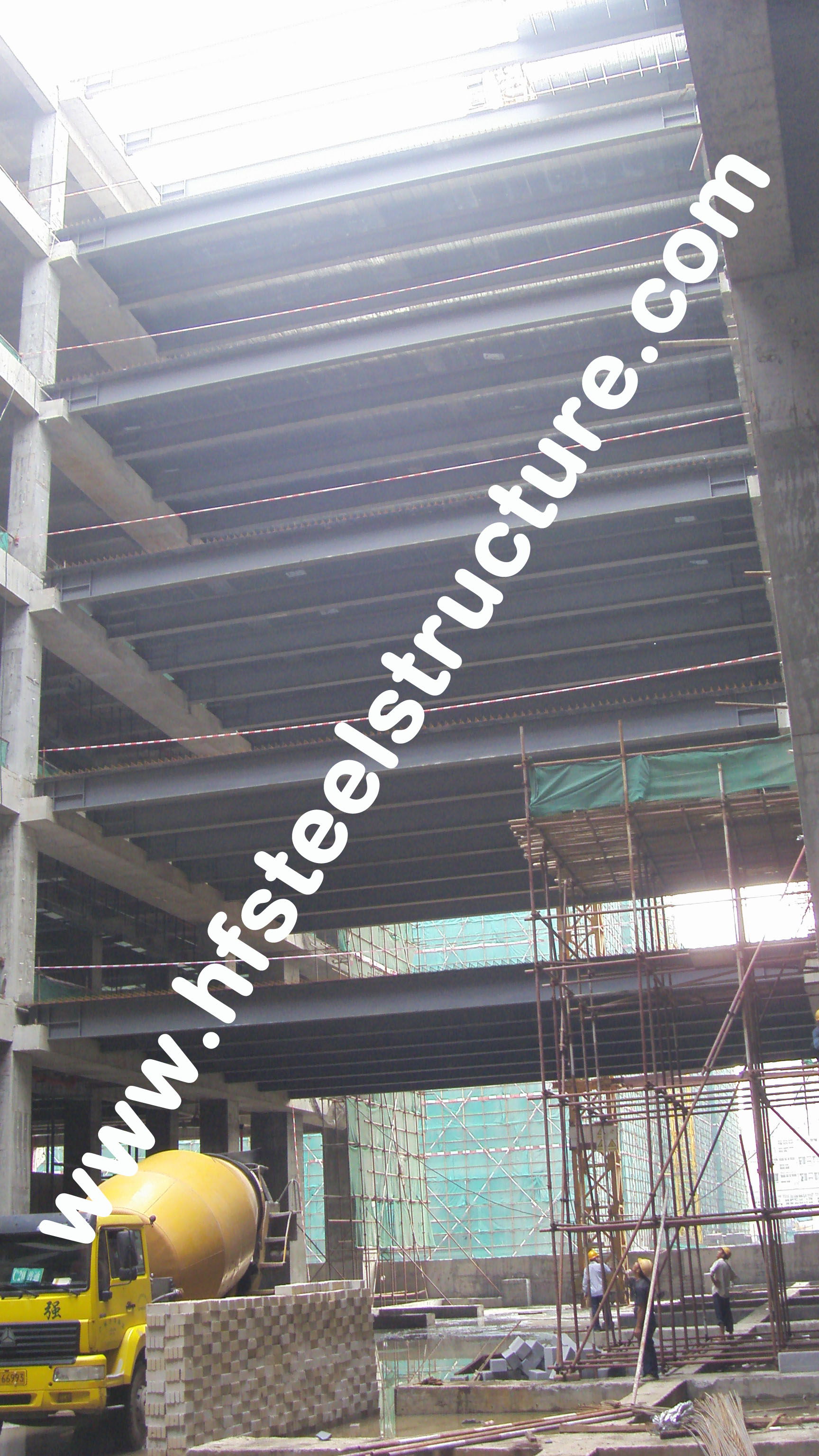 OEM Prefabricated Welding,Braking, Rolling And Painting Metal Commercial Steel Buildings