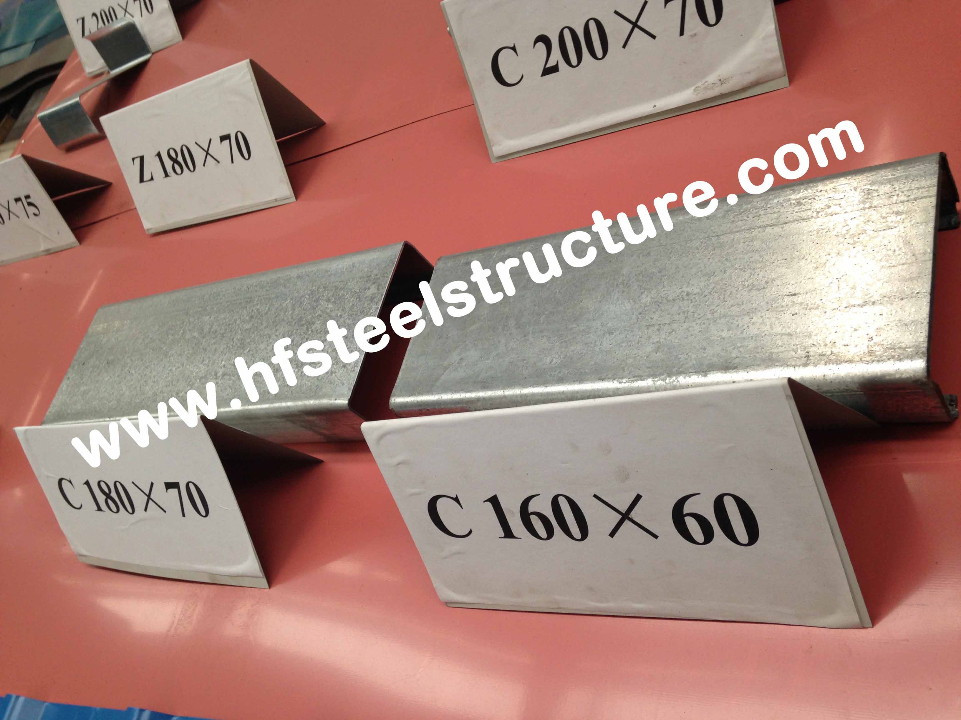 Structural Steel Building Material Galvanised Steel Purlins C And Z Purlin Steel