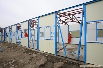 Easy Construction Sandwich Panel Steel Portable House For Worker Residing