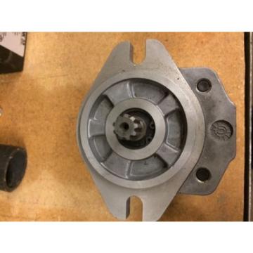 Sauer Heard  Danfoss SNP2 Model Gear Pump Hydraulic