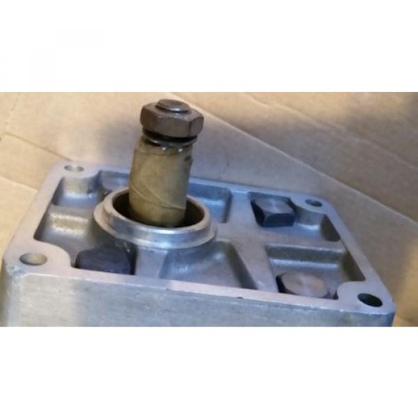 Dowty1P Egypt  Hydraulic Gear Pump 1P3052  1P3052 A #4 image