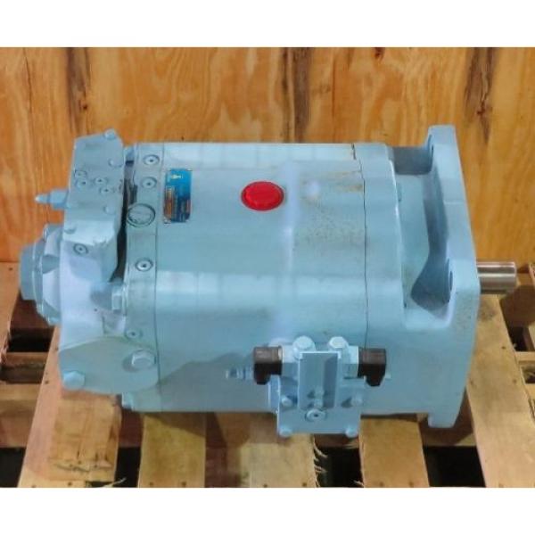 DENISON Guyana  HYDRAULICS Hydraulic Piston Pump M/N: P30P 2R1A 9A2 A00 M2 S/N: 00000129 #1 image