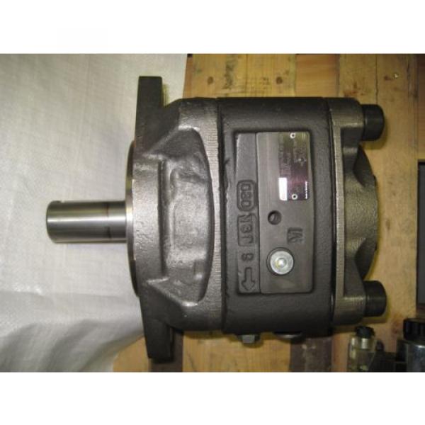Rexroth Liberia  amp; Parker Hydraulic pumps PGH5-30/080RE11VU2 #1 image