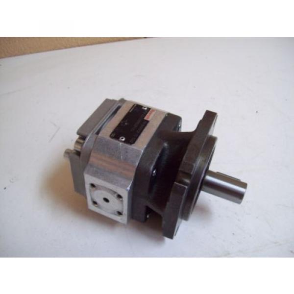 REXROTH Jordan  PGP2-22/006RE20VE4 HYDRAULIC GEAR pumps - USED - FREE SHIPPING #3 image