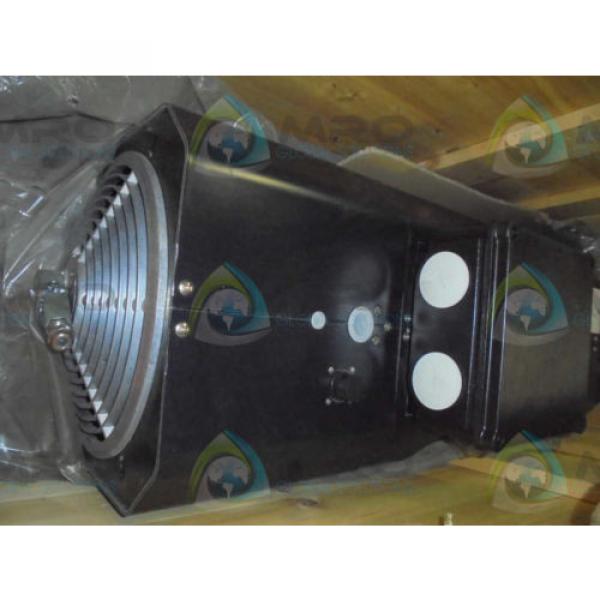 REXROTH Chile  MAD180C-0150-SA-S0-KG0-35-N1 3-PHASE INDUCTION MOTOR Origin IN BOX #3 image