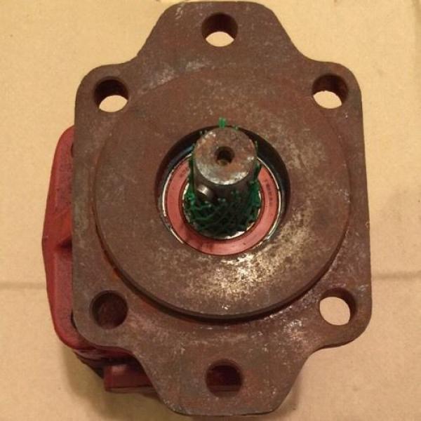 Muncie Djibouti  PK Series Hydraulic Gear Pump Motor PK4-9BPBB 4 GPM 1000 RPM #3 image